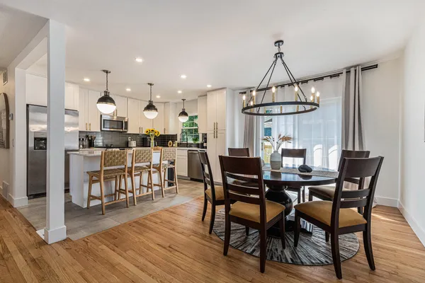 $650,000 | 819 West Michigan Street, New Buffalo, MI 49117