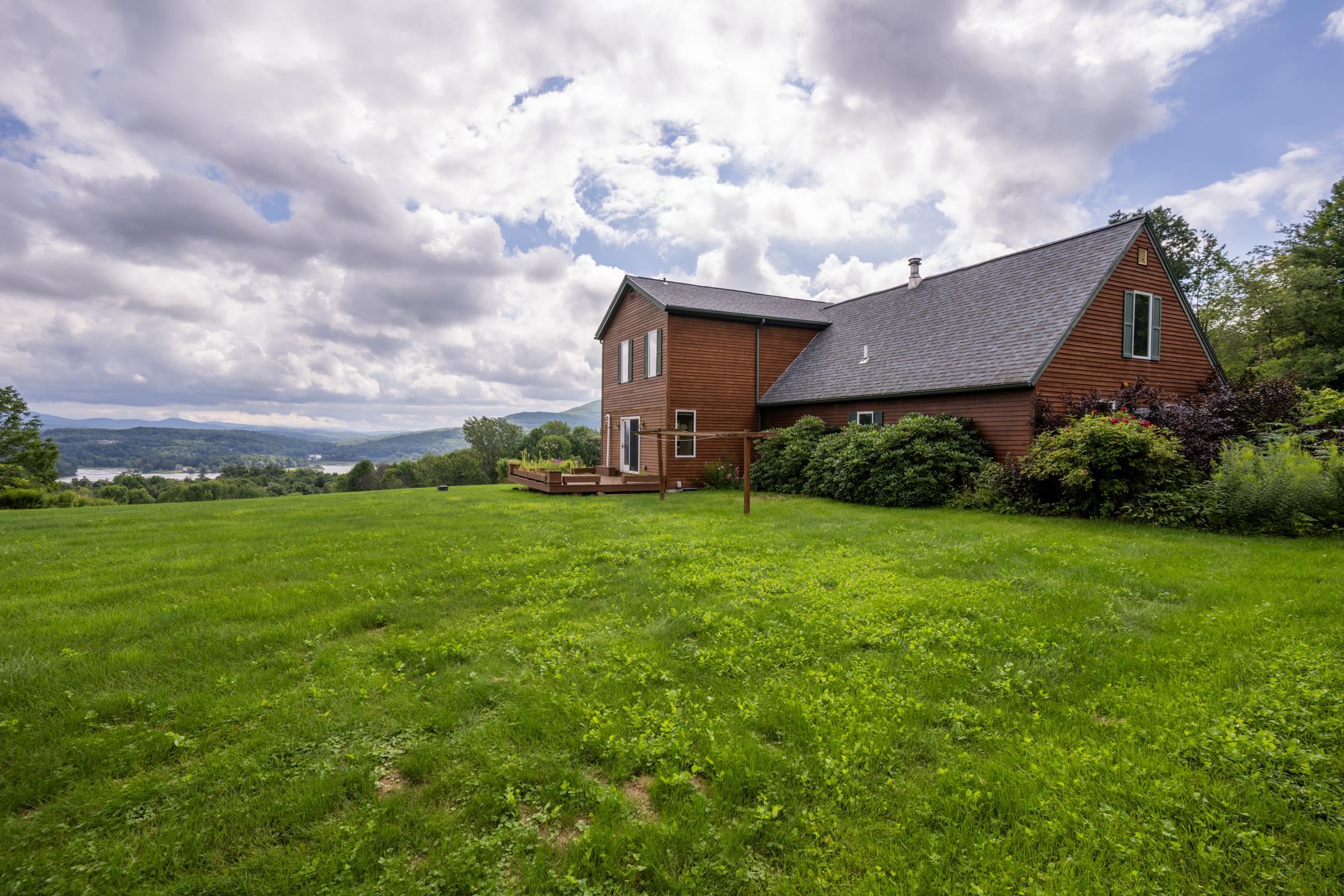 50 Summit Way Milton, VT 05468 - Photo 35 of 40 Gallery Image 35