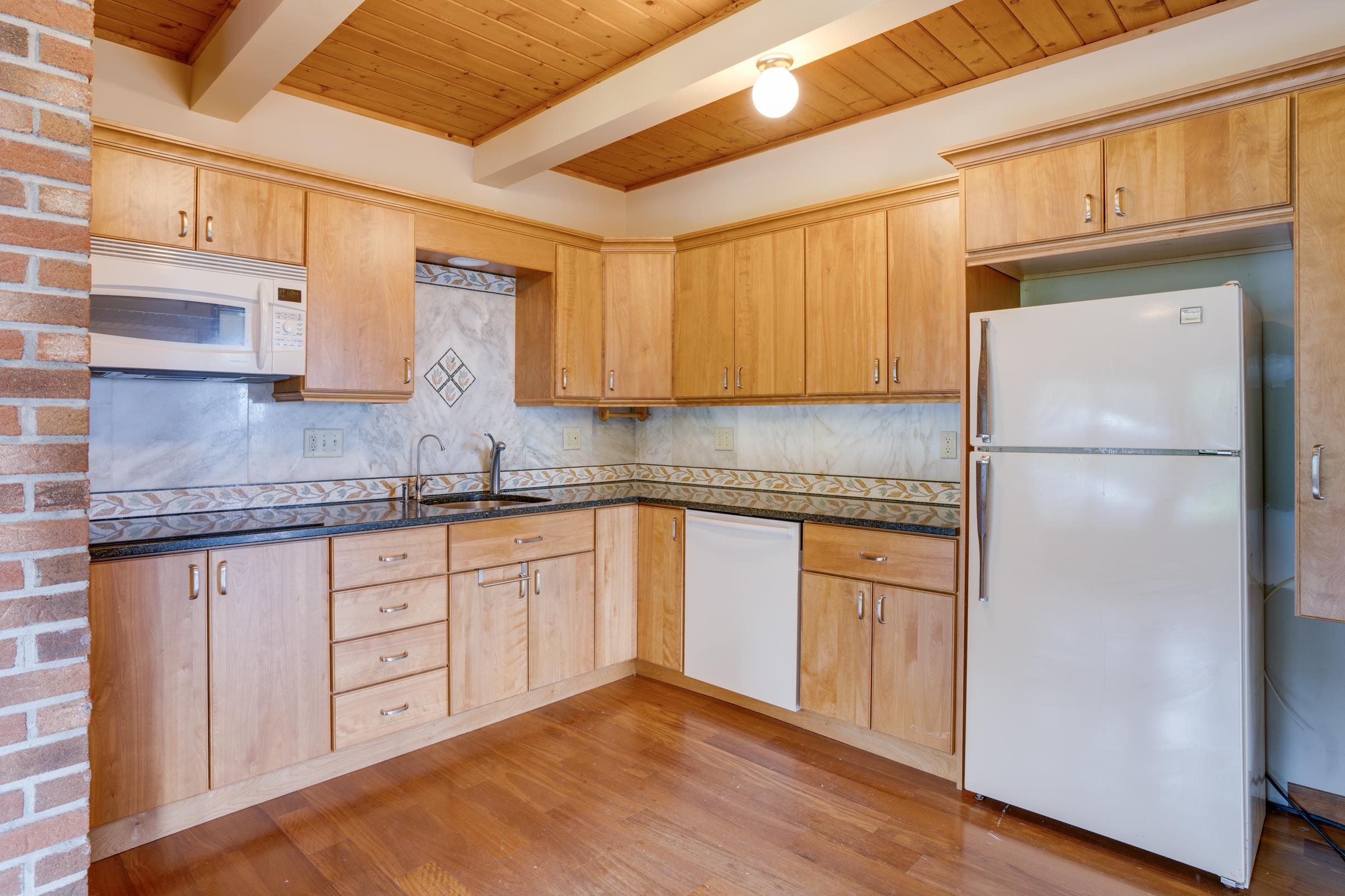 50 Summit Way Milton, VT 05468 - Photo 5 of 40 Gallery Image 5