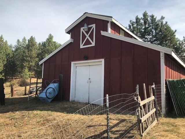 1088 Mission Ridge Way Kettle Falls, WA 99141 - Photo 3 of 47 Gallery Image 3