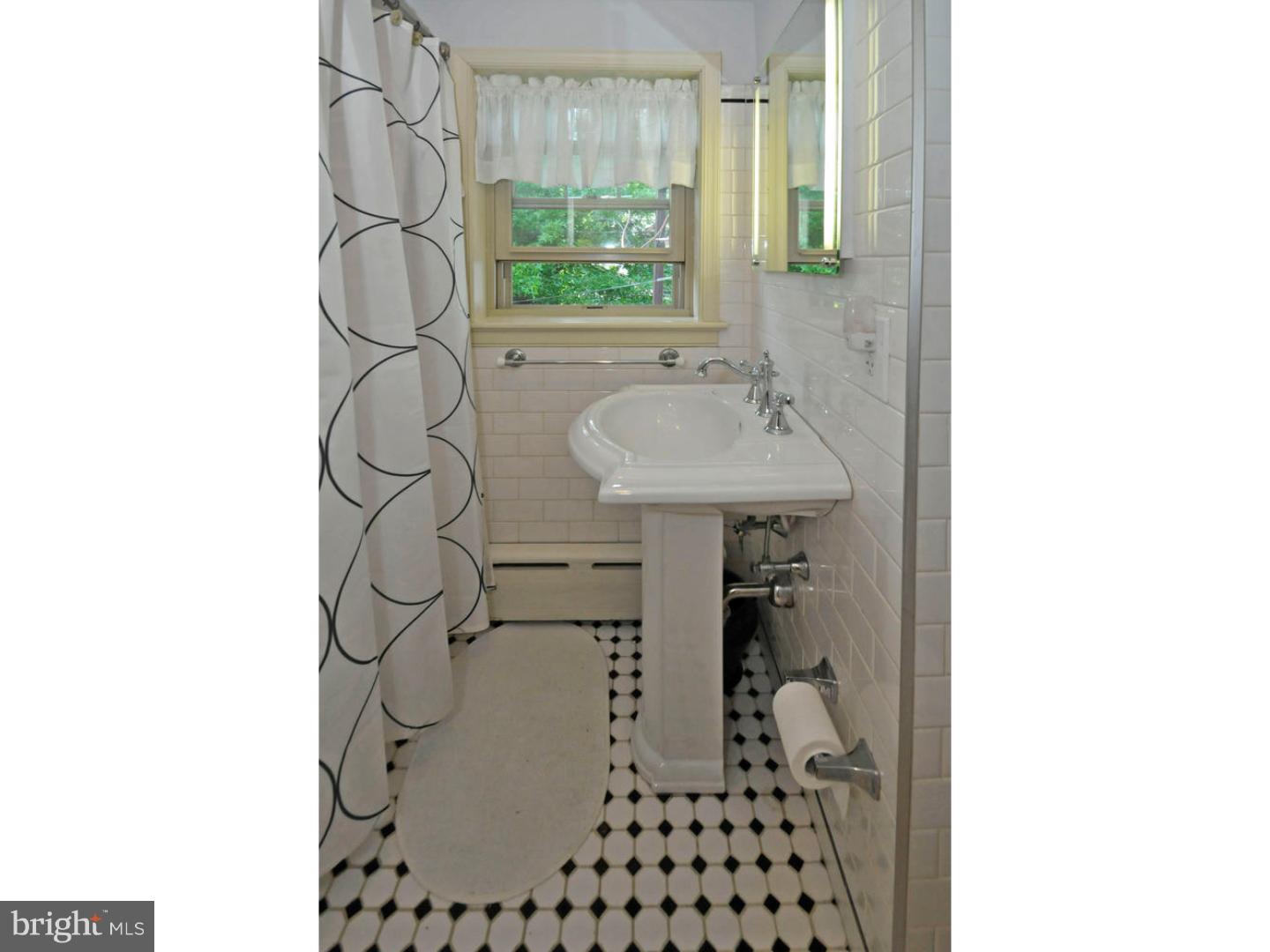 1341 Meetinghouse Road Huntingdon Valley, PA 19006 - Photo 14 of 25 Bathroom