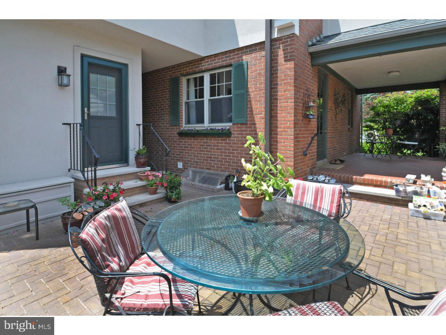 1341 Meetinghouse Road Huntingdon Valley, PA 19006 - Photo 20 of 25 Patio