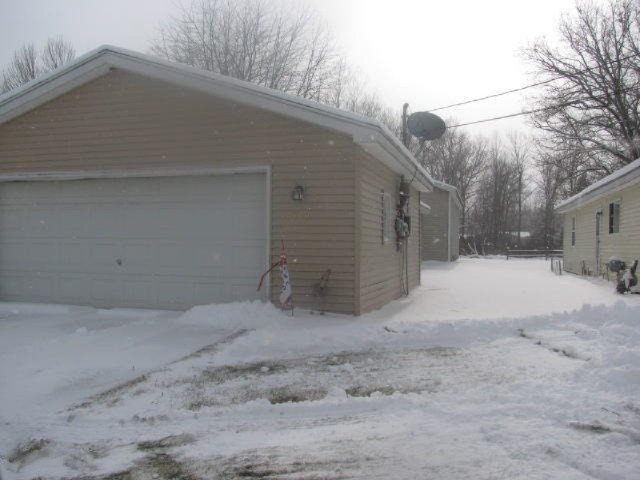 12985 Roughys Drive Wayland, MI 49348 - Photo 1 of 2 IMG_2485