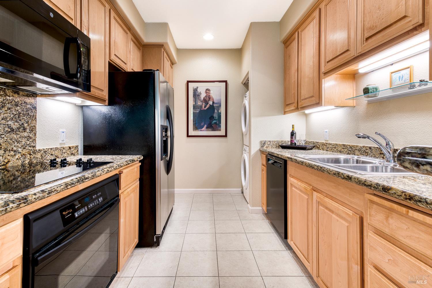 100 North Avenue, Unit 120 San Rafael, CA 94903 - Photo 11 of 27