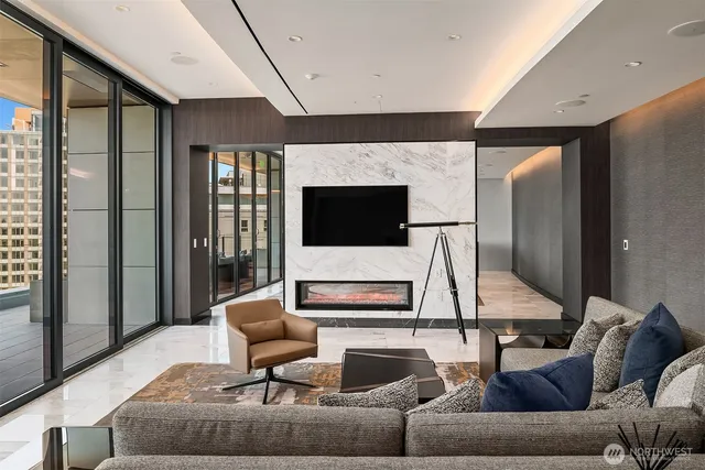 $2,750,000 | 838 Avenue Square Northeast, Unit 1605, Bellevue, WA 98004