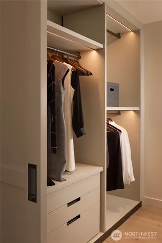 $2,750,000 | 838 Avenue Square Northeast, Unit 1605, Bellevue, WA 98004