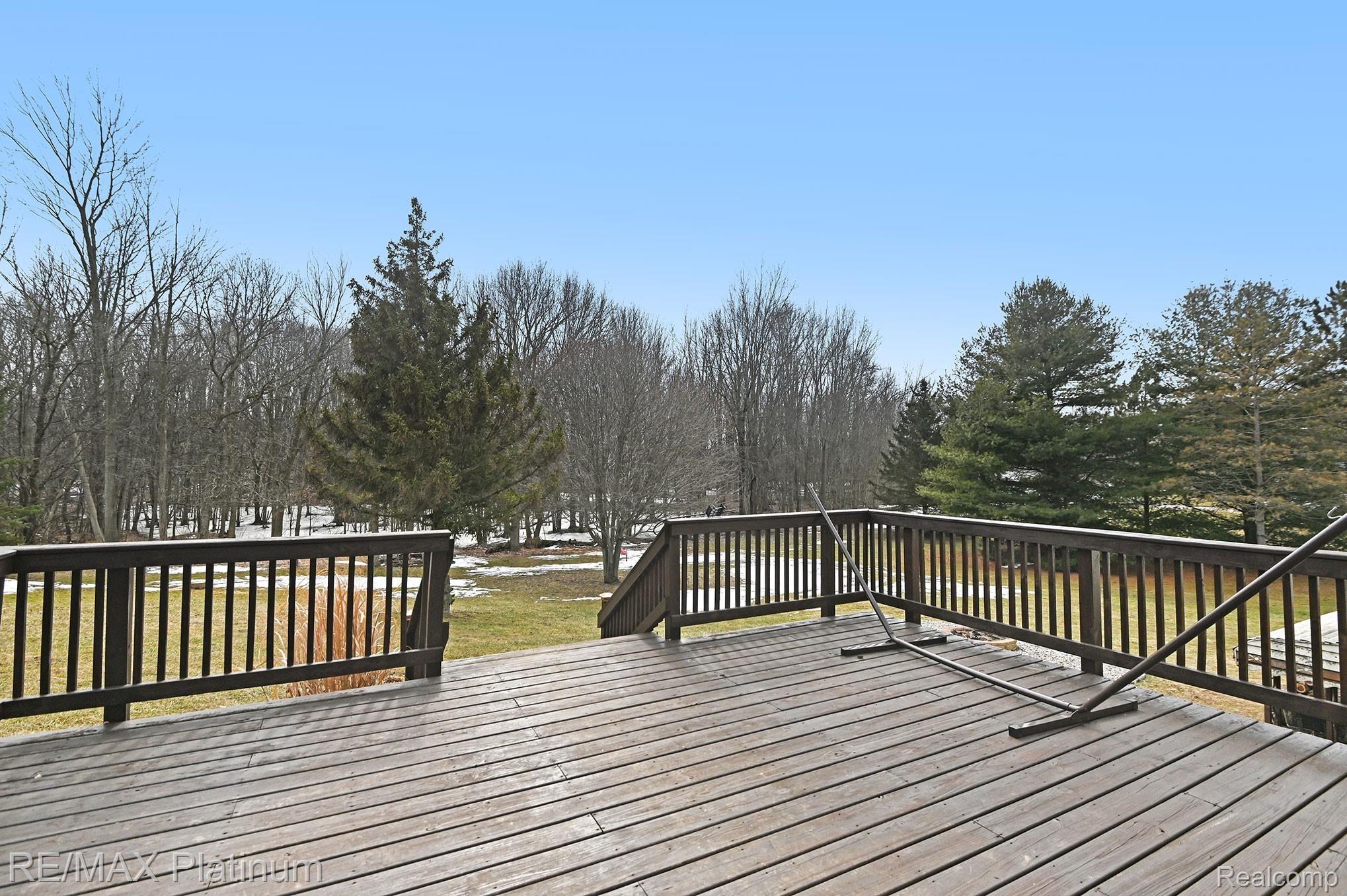 12451 Williams Road Byron, MI 48418 - Photo 19 of 29 Patio