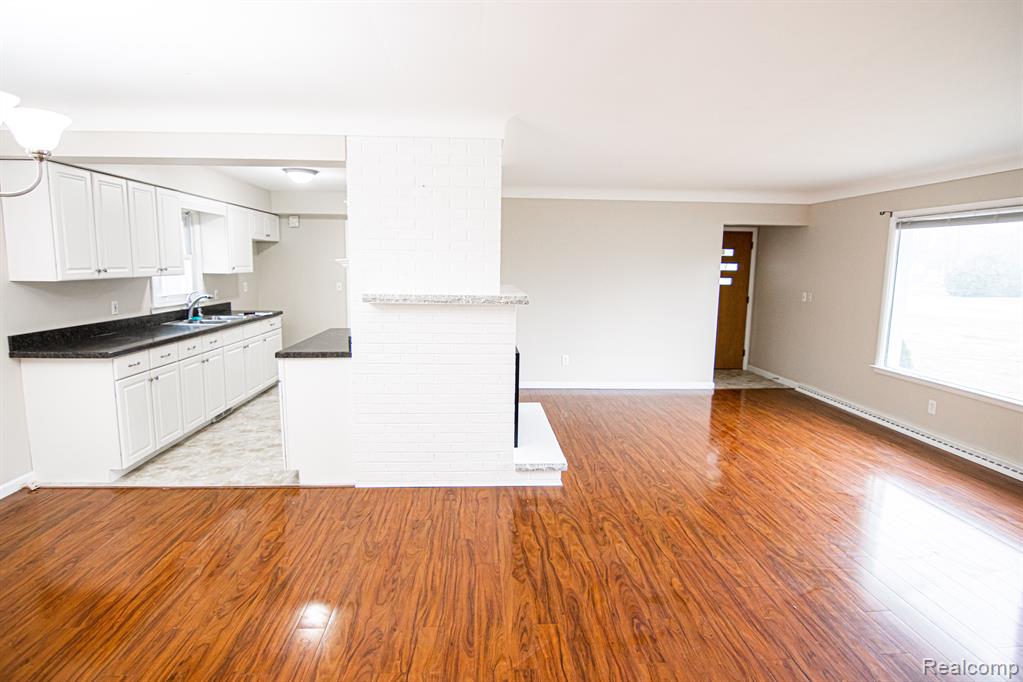 2183 Covert Road Burton, MI 48509 - Photo 10 of 21