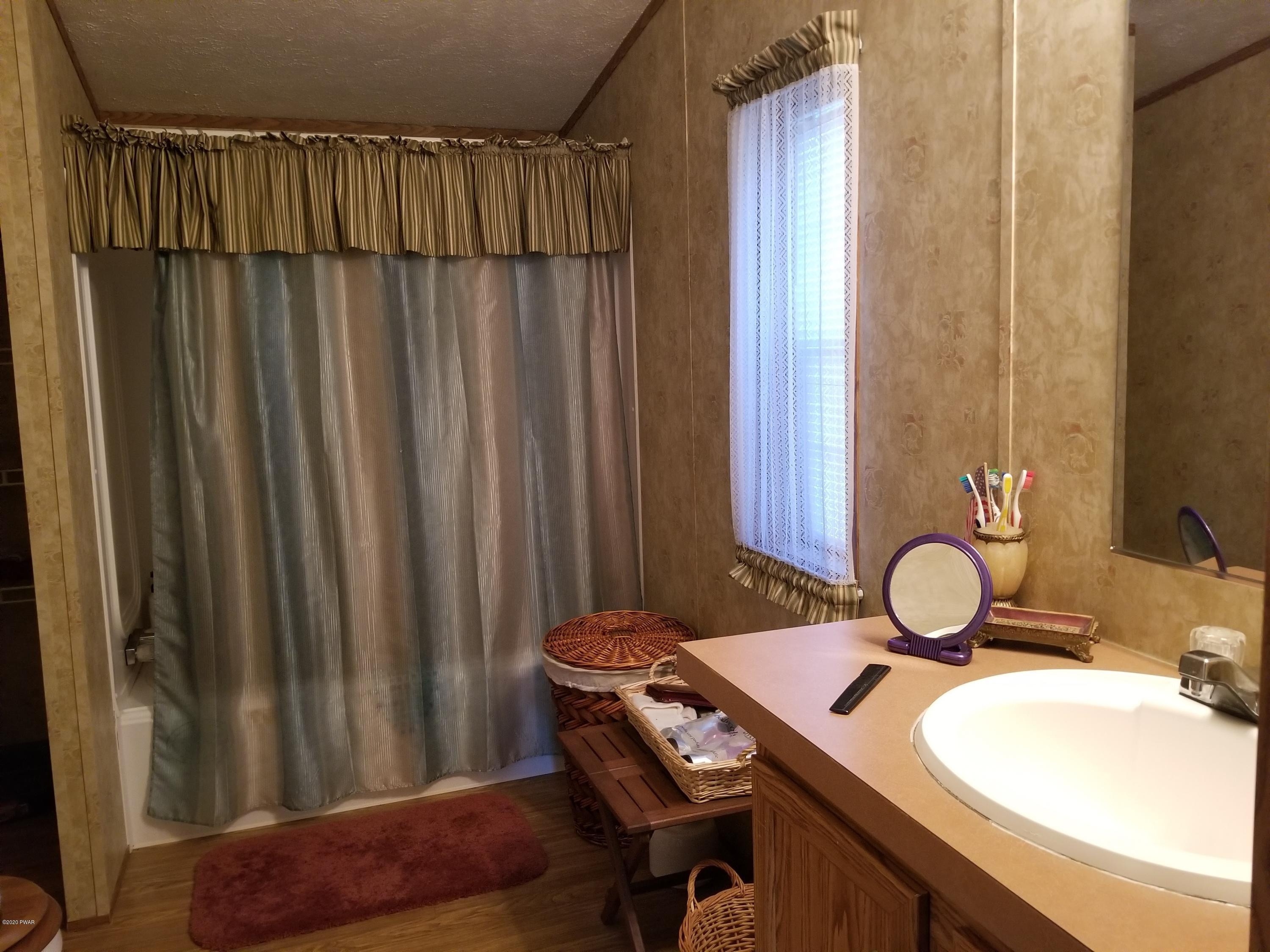 238 Marks Road Damascus, PA 18415 - Photo 10 of 15