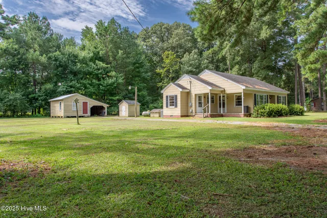 $95,000 | 128 Old Us 17n, Windsor, NC 27983