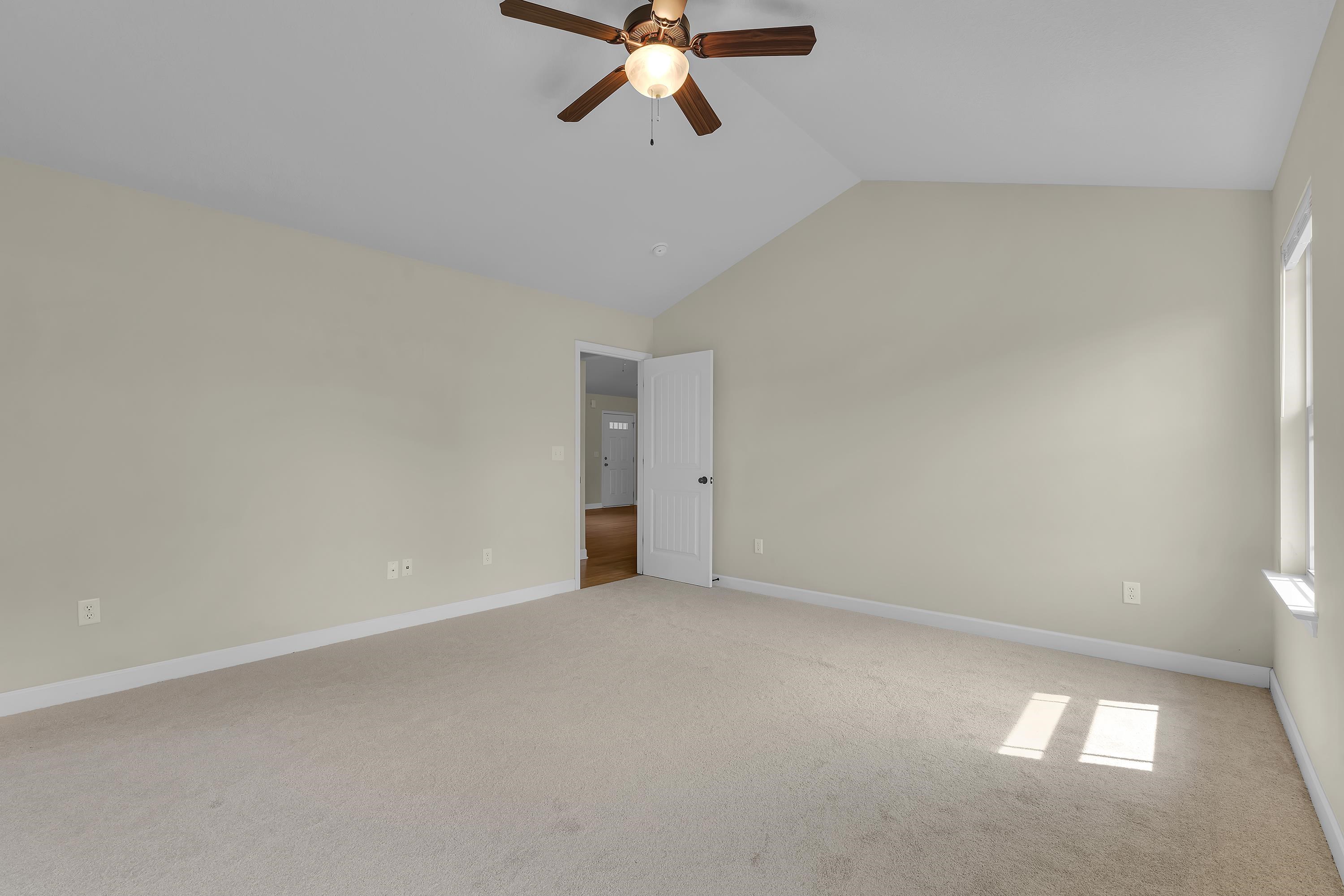 365 Silver Lake Road Duncan, SC 29334 - Photo 12 of 26 Gallery Image 12