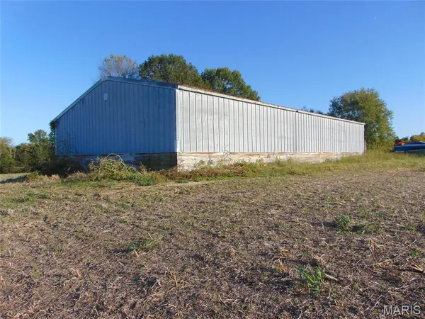 $675,000 | 3048 Marlboro Road, Vergennes, IL 62994