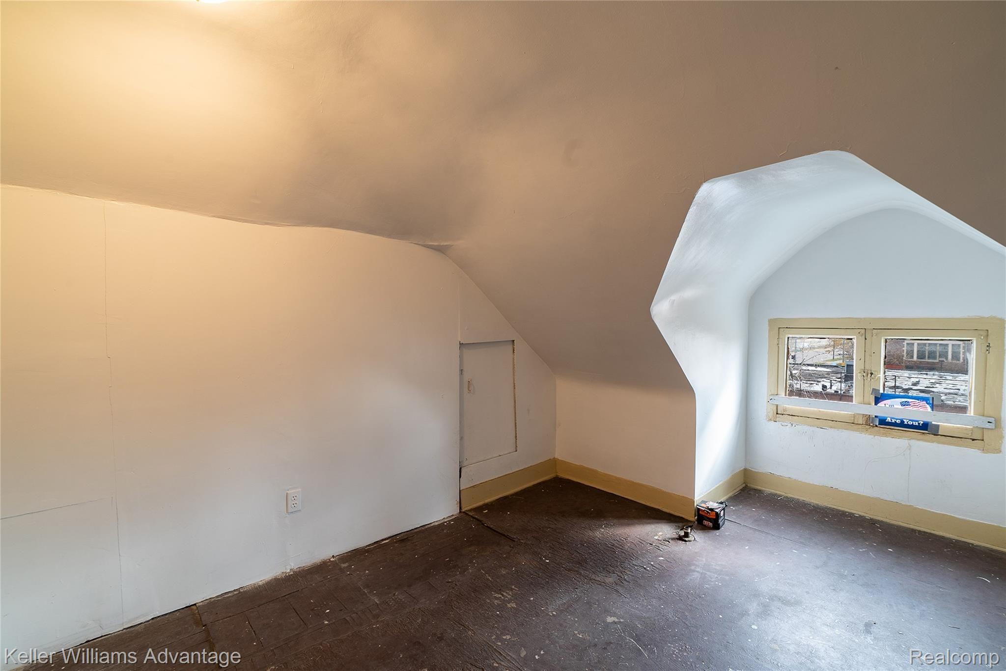 1117 Atkinson Street Detroit, MI 48202 - Photo 25 of 38 AtkinsonSt_1117_Bed D1.jpg