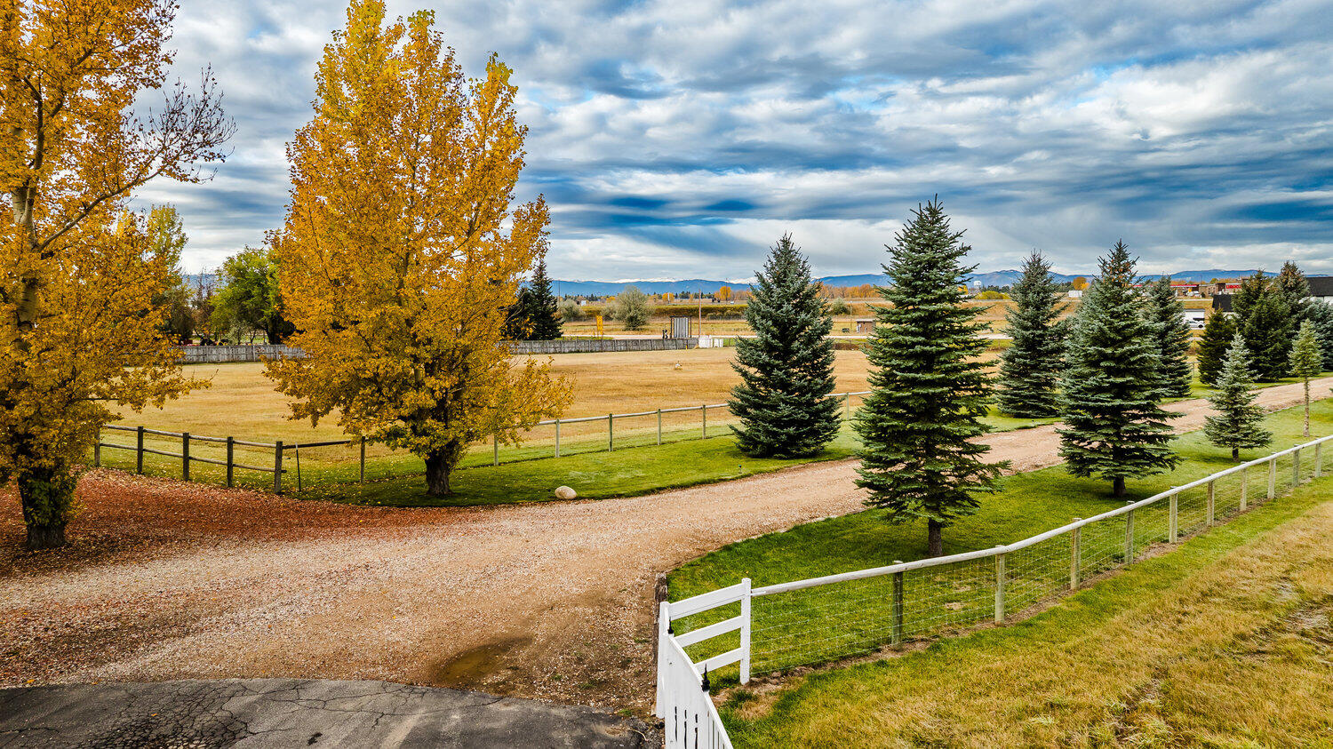 73 Decker Road Sheridan, WY 82801 - Photo 10 of 47 10