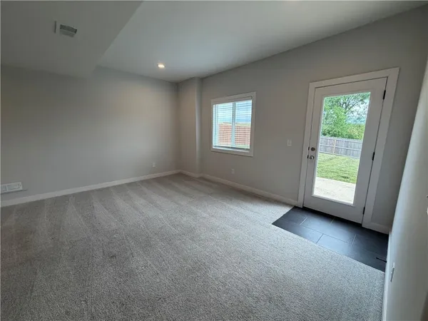 $2,445 | 1209 Northwest 3rd Street, Oak Grove, MO 64075