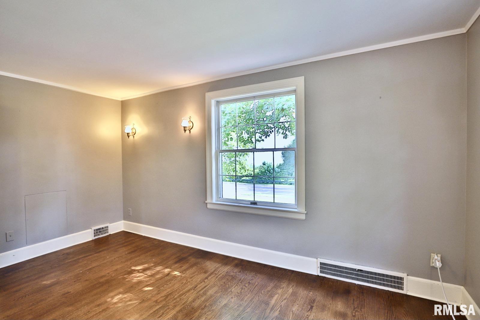 5223 North Prospect Road Peoria, IL 61614 - Photo 24 of 30 Gallery Image 24