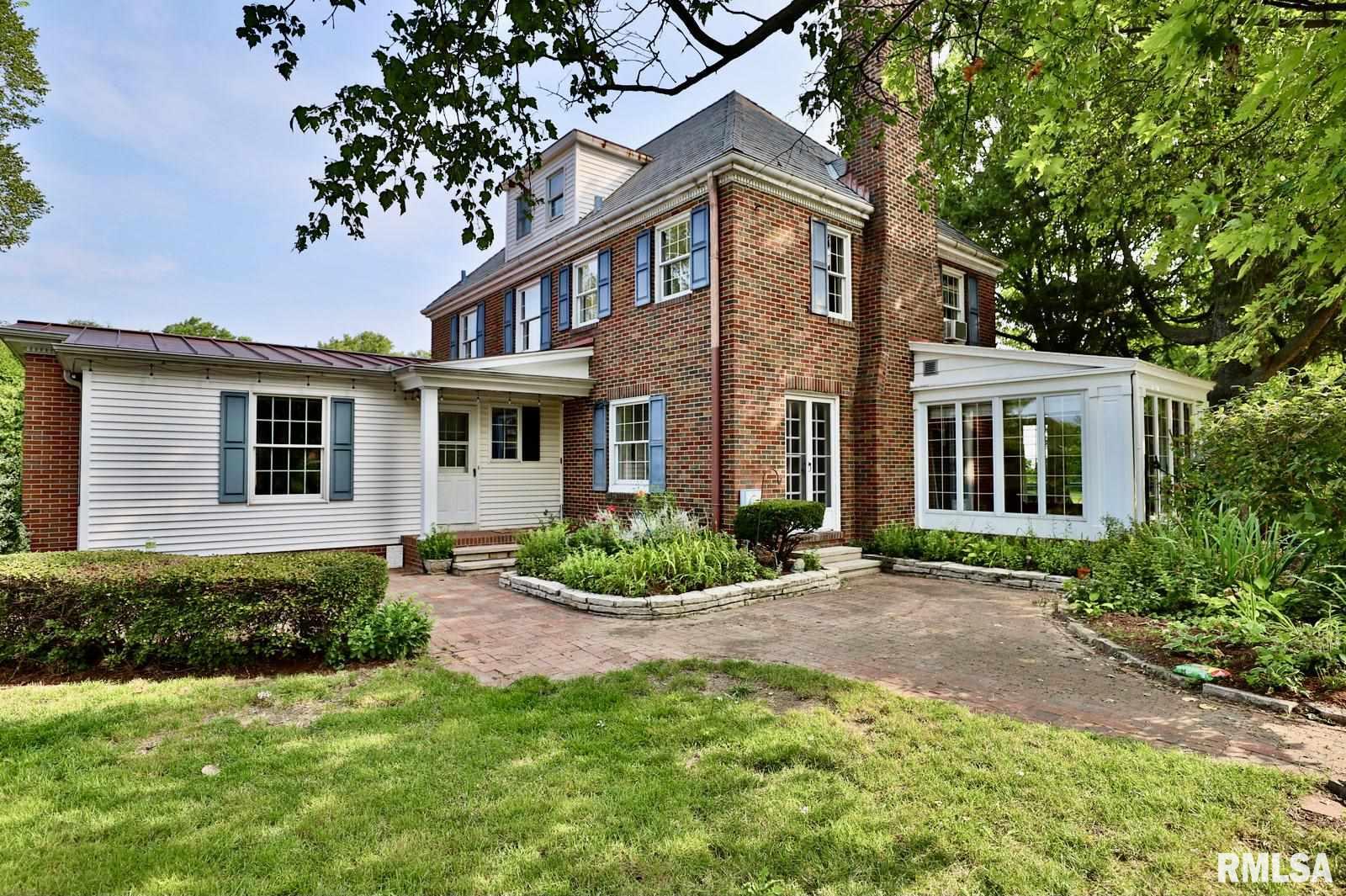 5223 North Prospect Road Peoria, IL 61614 - Photo 7 of 30 Gallery Image 7