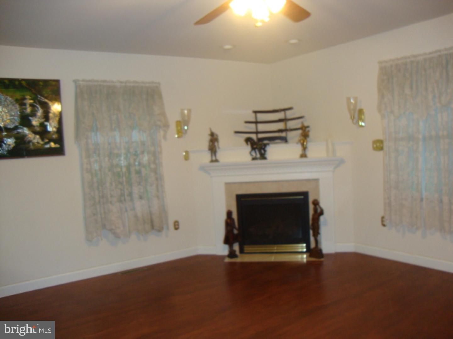 307 Shelly Drive Sinking Spring, PA 19608 - Photo 8 of 24