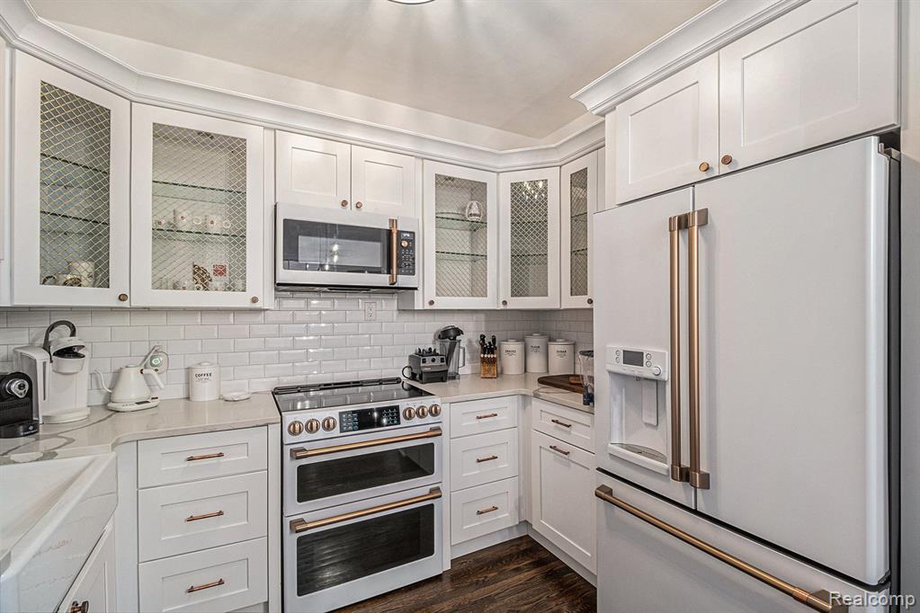 327 Southfield Road, Unit 18 Birmingham, MI 48009 - Photo 14 of 29