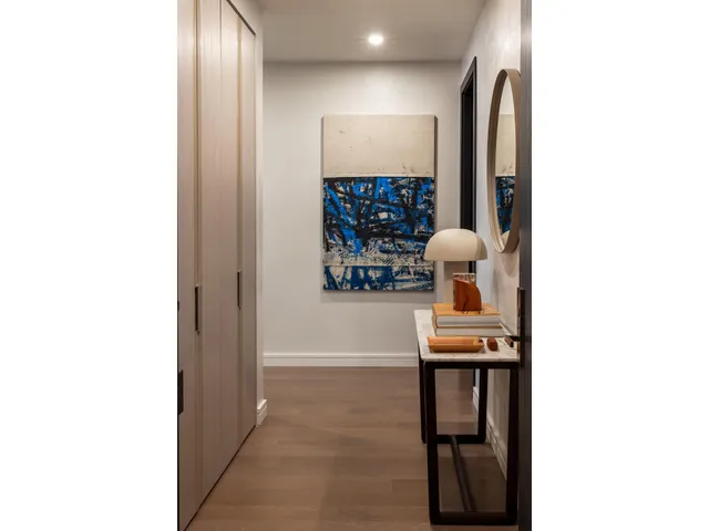 $2,505,000 | 125 Greenwich Street, Unit 31D | Financial District