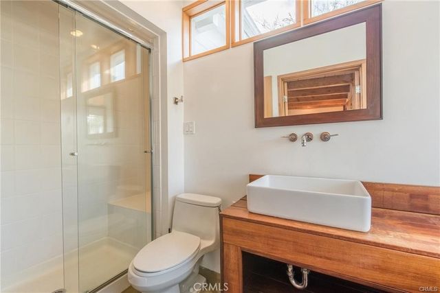 $7,500 | 2828 Pacific View Trail, Los Angeles, CA 90068