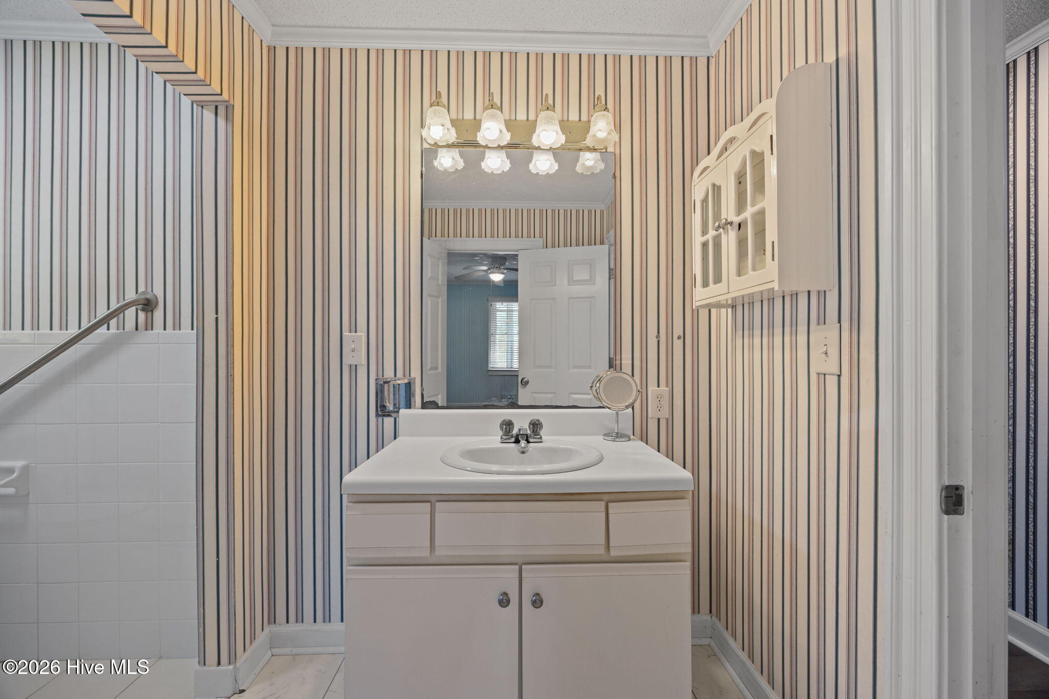 2882 Ivy Road Greenville, NC 27858 - Photo 26 of 55 24-web-or-mls-IMG_8434