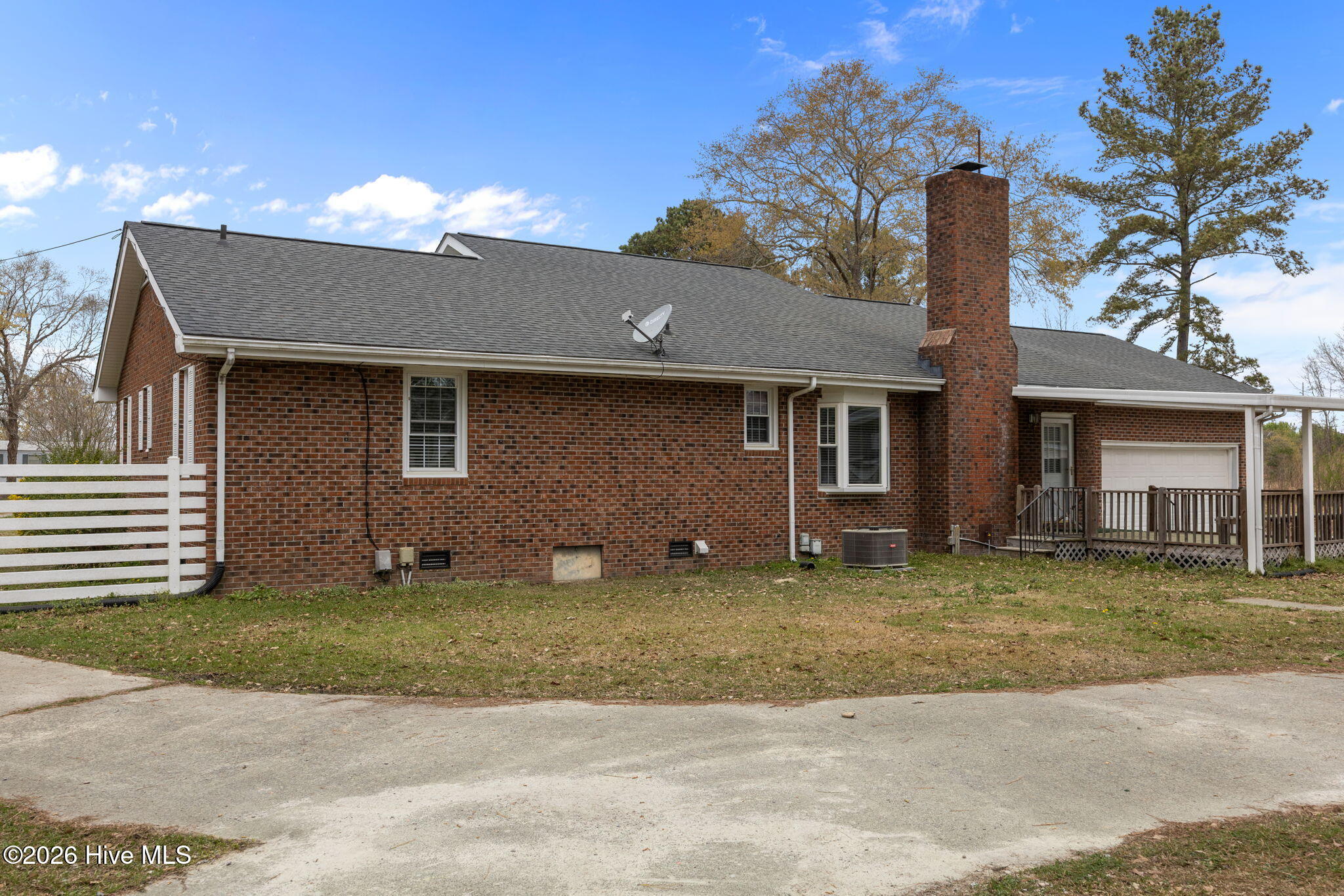 2882 Ivy Road Greenville, NC 27858 - Photo 37 of 55 52-web-or-mls-IMG_8515