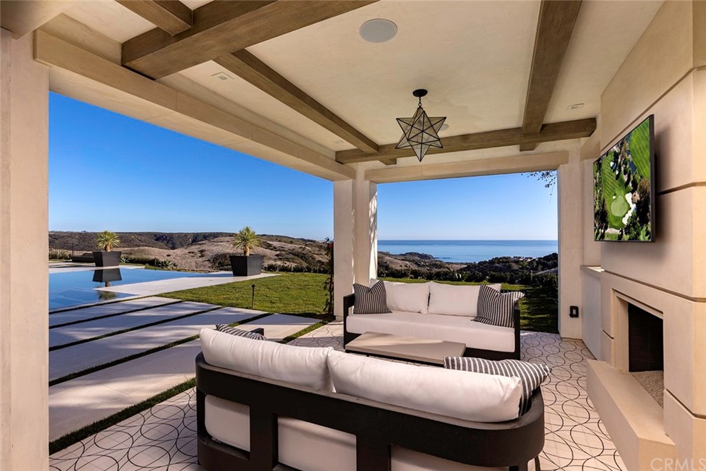 12 Swimmers Newport Coast, CA 92657 - Photo 12 of 38 a outdoor living space with furniture