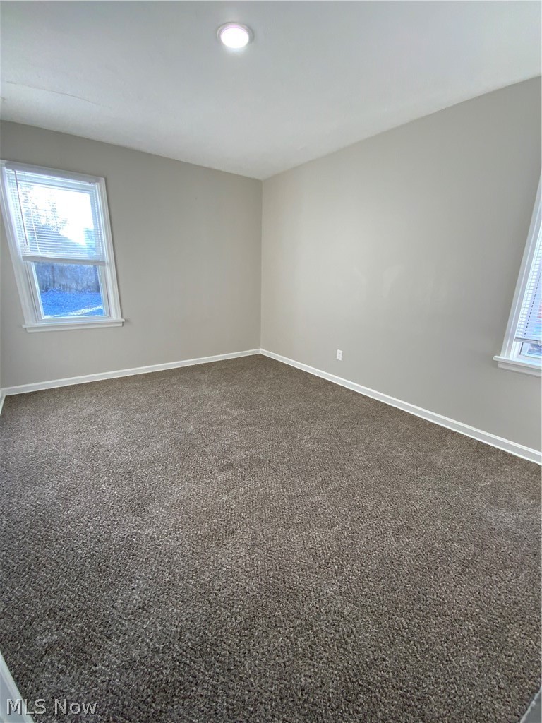 4172 Lambert Road South Euclid, OH 44121 - Photo 4 of 18