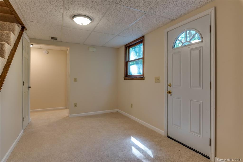 1 Country Road Hendersonville, NC 28791 - Photo 19 of 24 Gallery Image 19