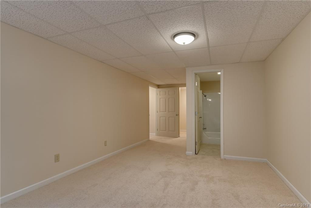 1 Country Road Hendersonville, NC 28791 - Photo 24 of 24 Gallery Image 24