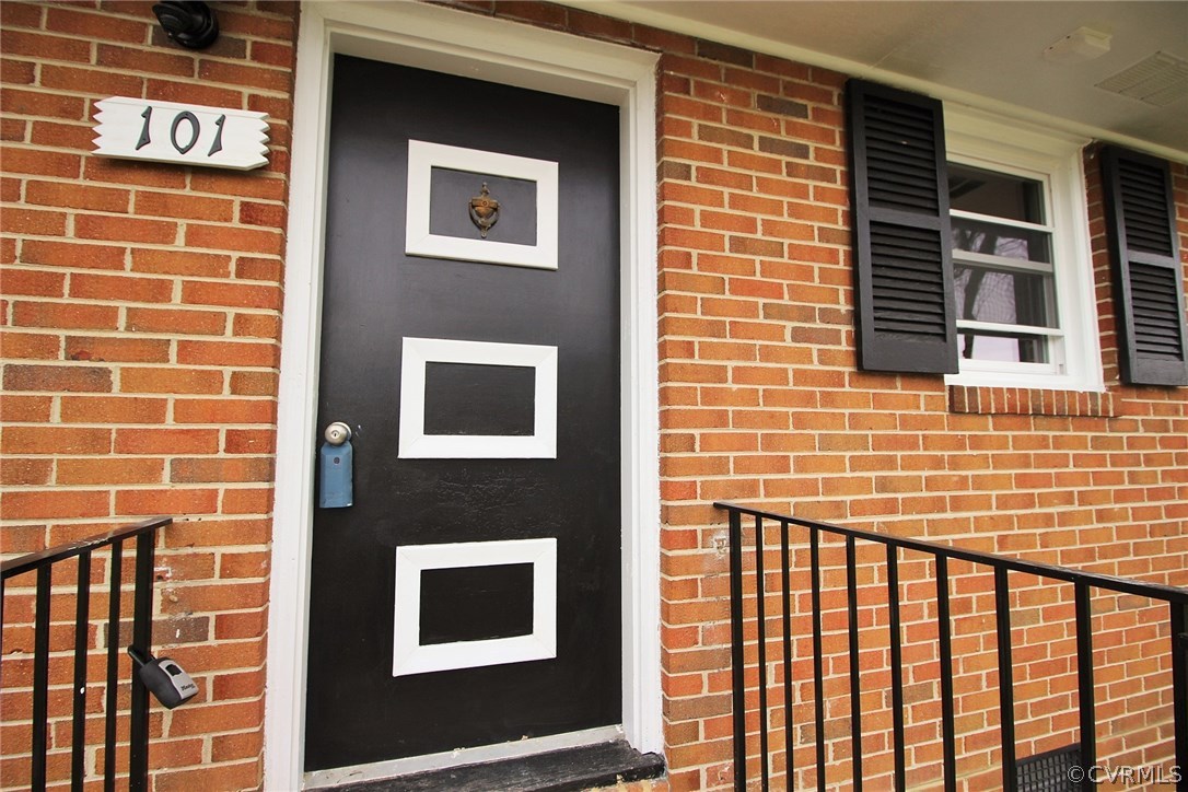 101 Meadowspring Road Richmond, VA 23223 - Photo 4 of 22 Gallery Image 4