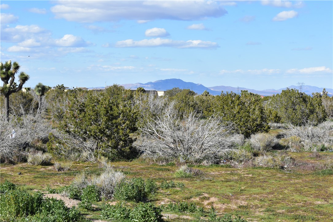 0 Escondido Avenue Hesperia, CA 92344 - Photo 22 of 58 a view of ocean with mountains