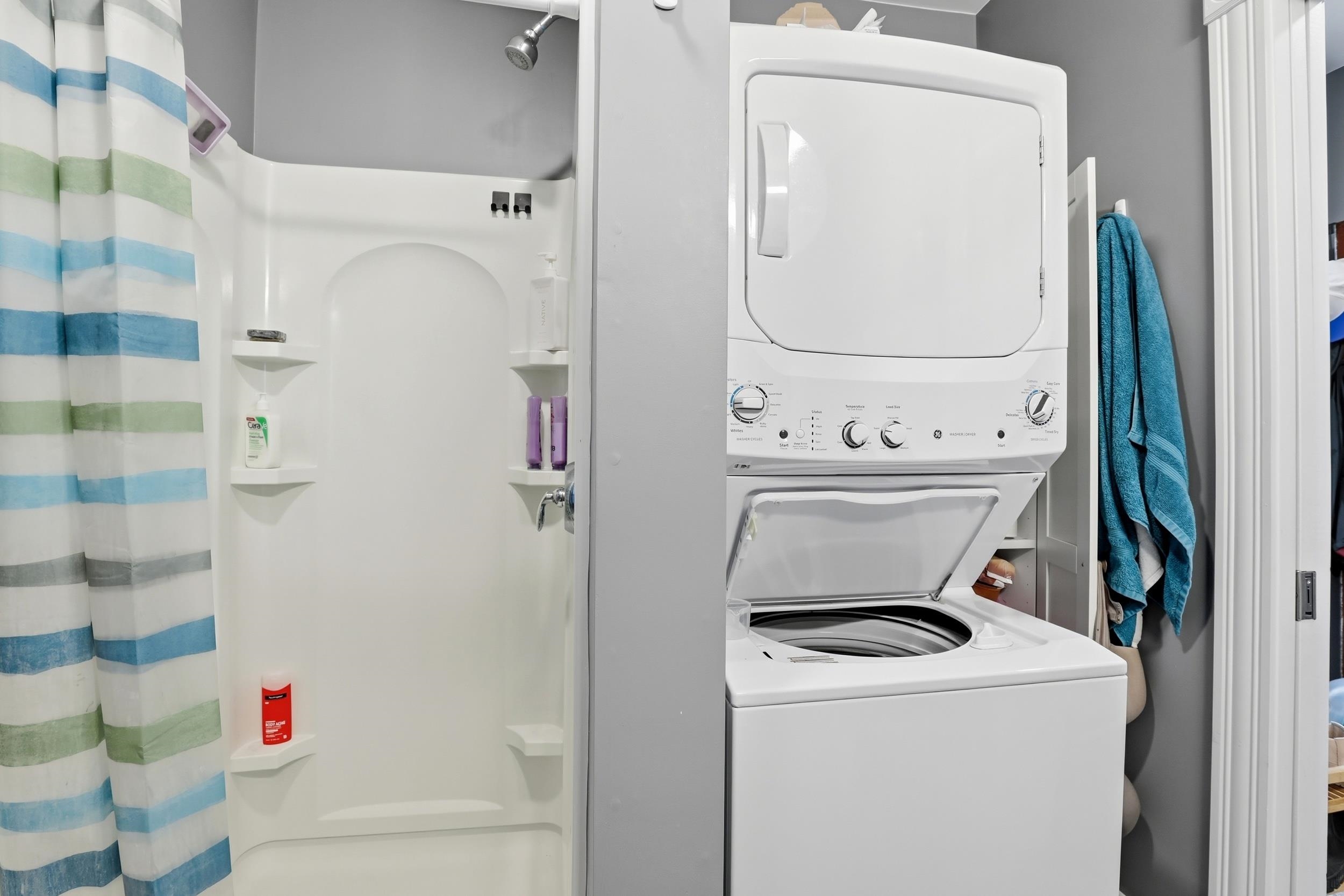 247 Walnut Street Manchester, NH 03104 - Photo 17 of 43