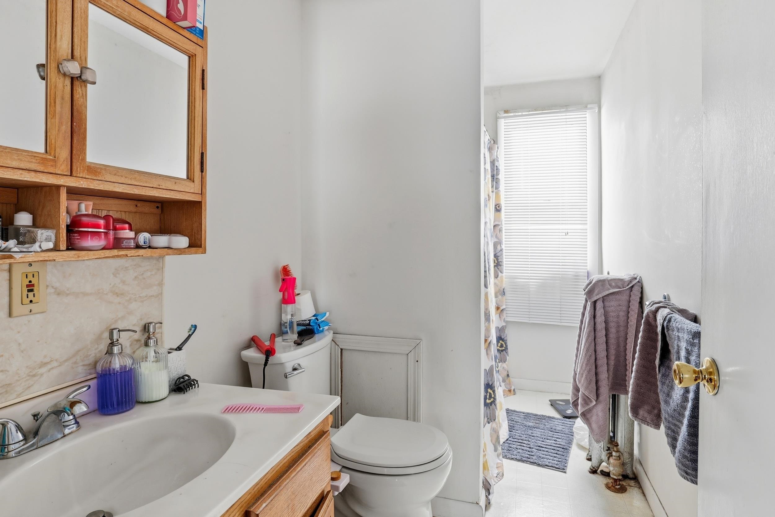 247 Walnut Street Manchester, NH 03104 - Photo 31 of 43