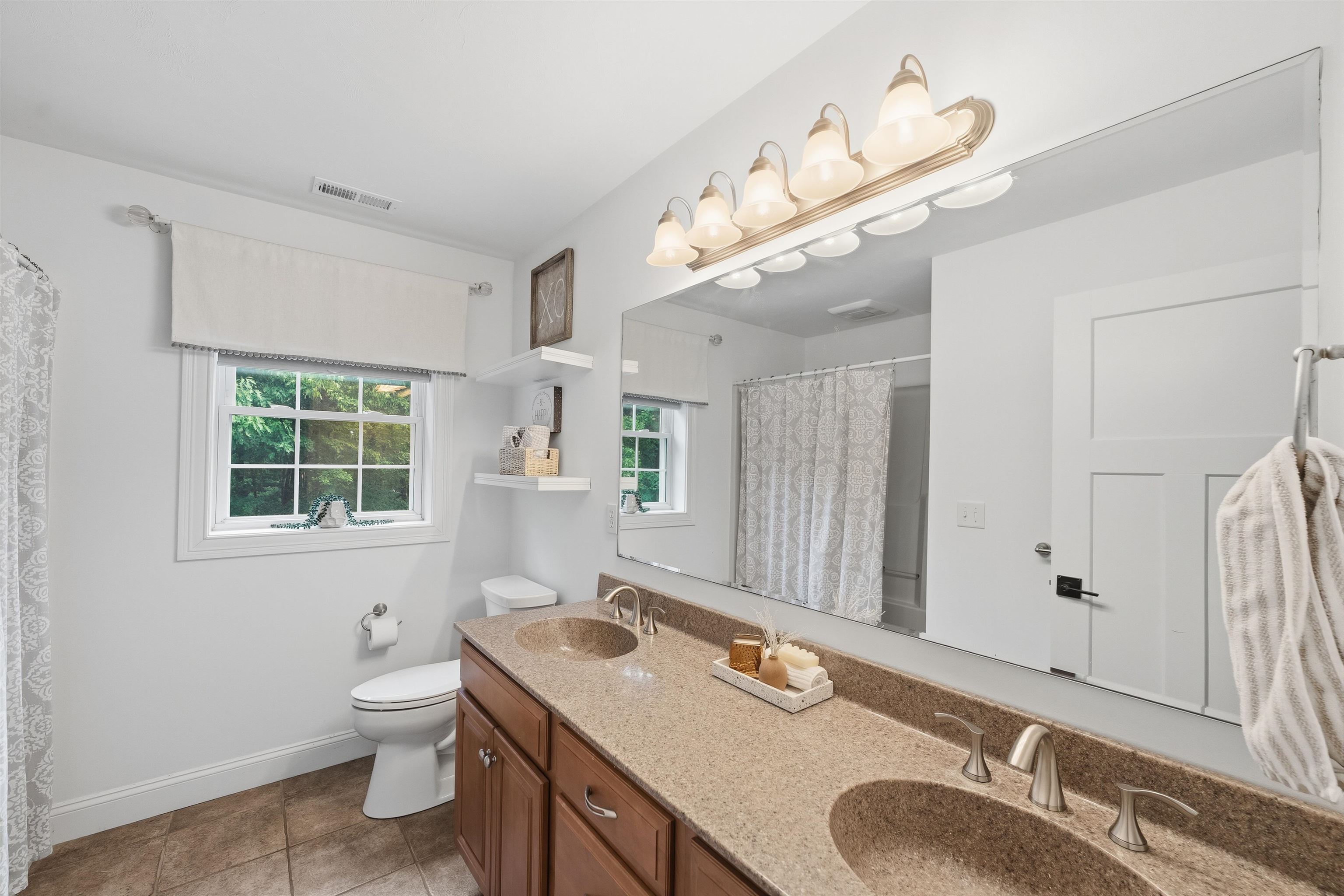 36 Northland Road Windham, NH 03087 - Photo 25 of 50