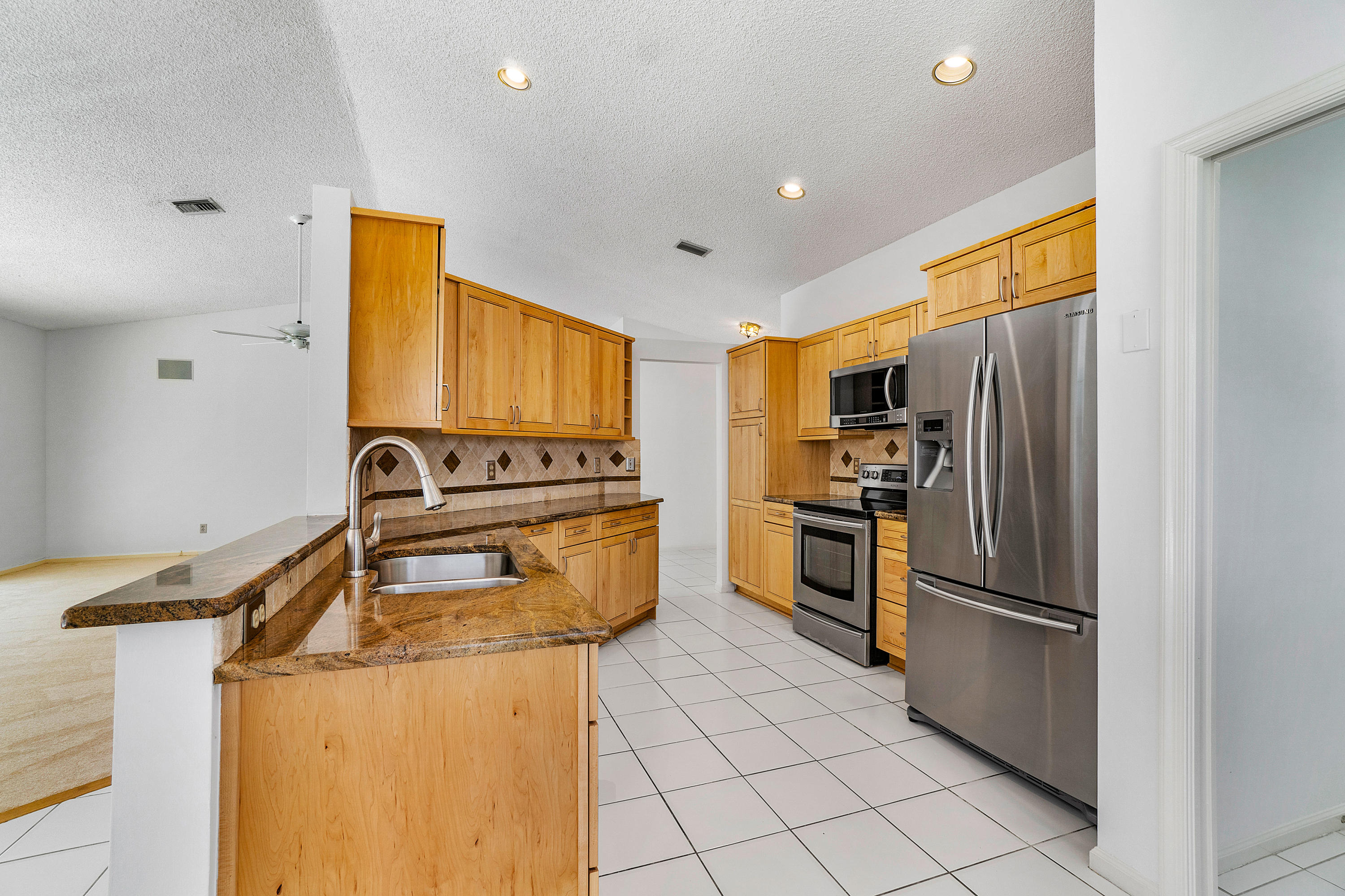 8214 Texas Trail Boca Raton, FL 33487 - Photo 11 of 27 untitled-12