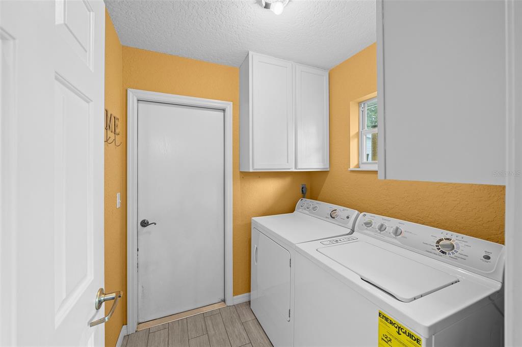 8470 Southwest 108th Loop Ocala, FL 34481 - Photo 12 of 36 Gallery Image 12
