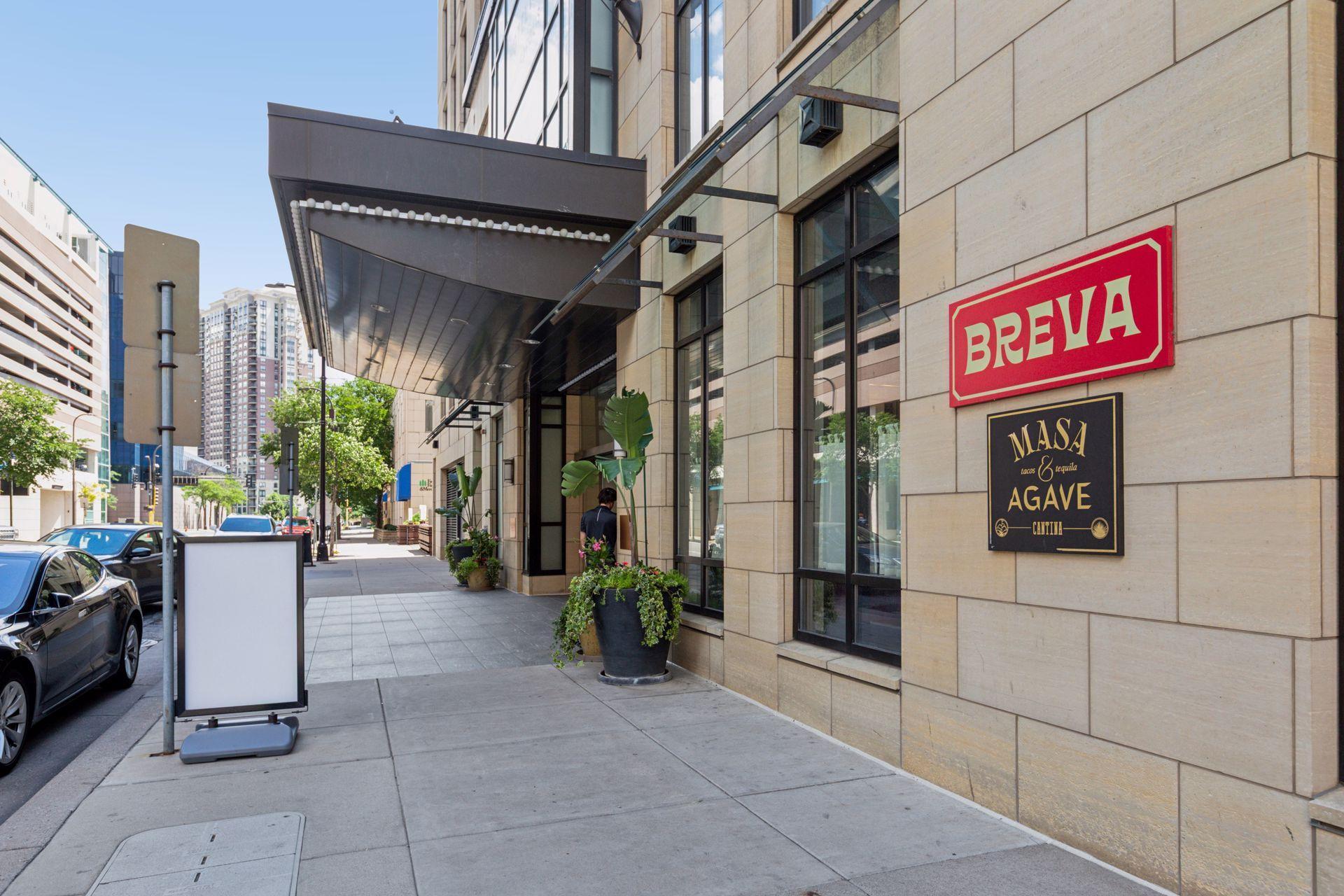 201 South 11th Street, Unit 1040 Minneapolis, MN 55403 - Photo 2 of 68