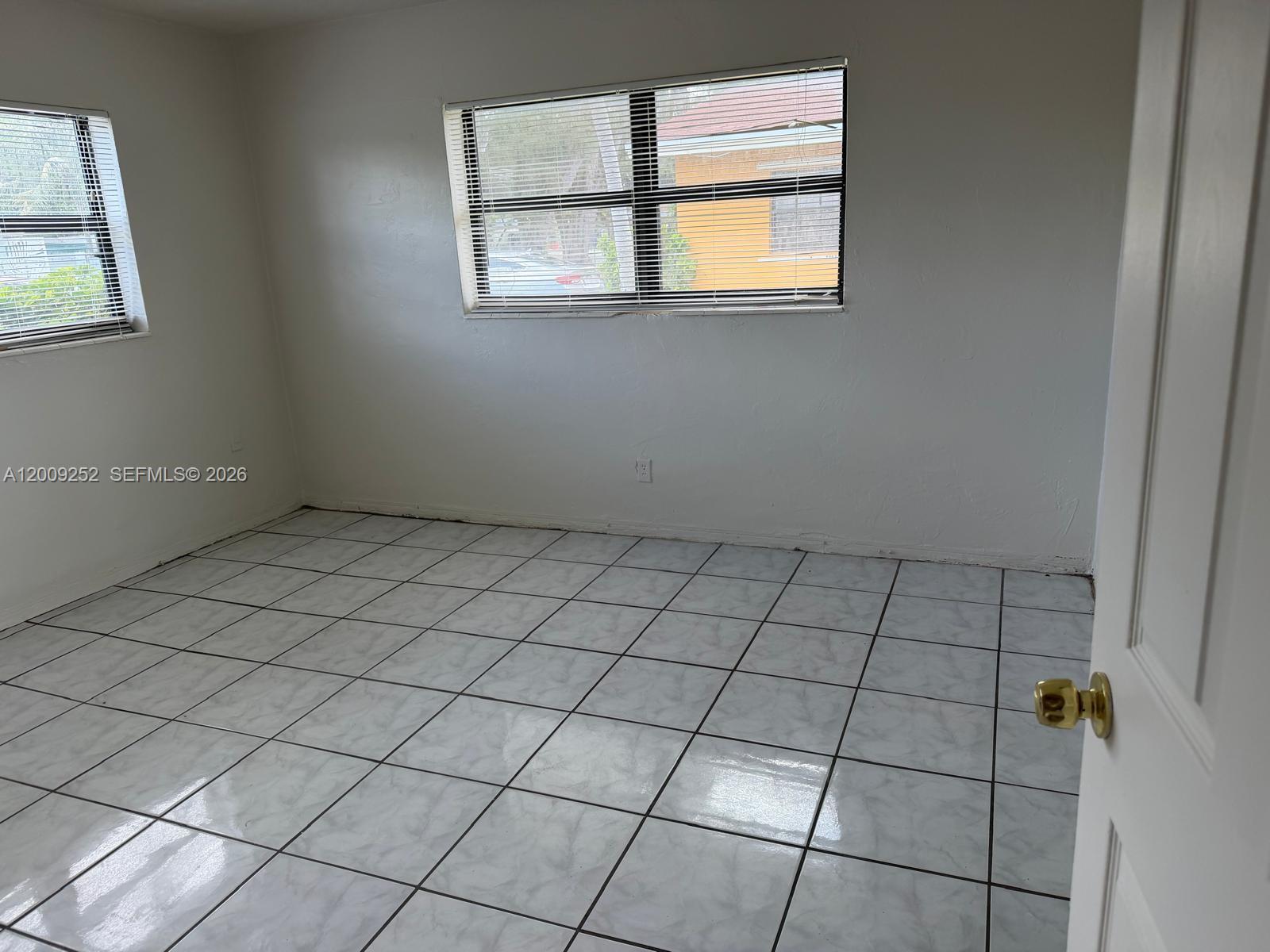 728 Southwest 7th Street, Unit 12 Hallandale Beach, FL 33009 - Photo 6 of 7