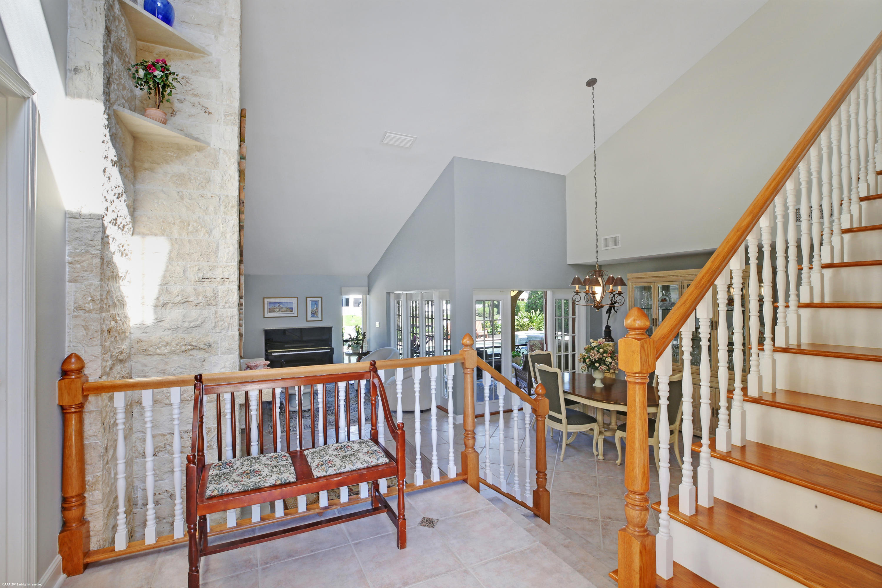 711 Southwest 15th Street Boca Raton, FL 33486 - Photo 5 of 34 FOYER
