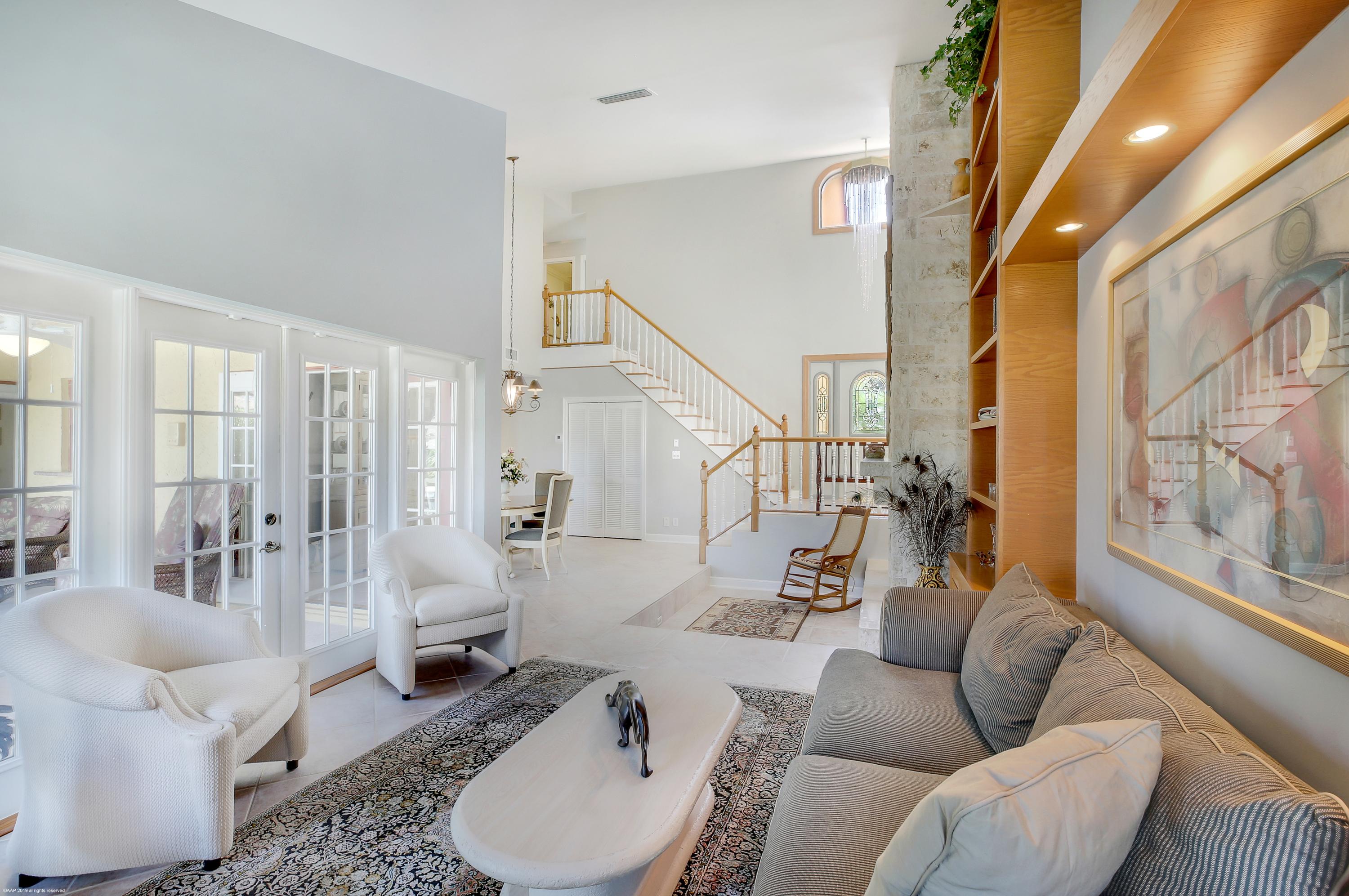 711 Southwest 15th Street Boca Raton, FL 33486 - Photo 7 of 34 LIVING