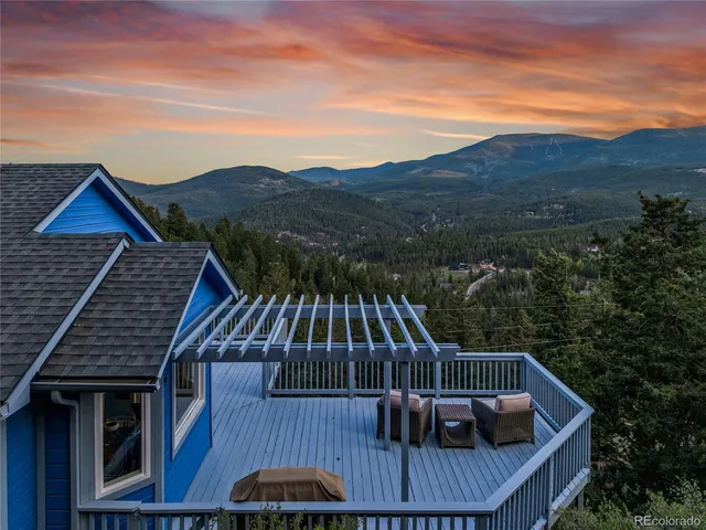$925,000 | 33633 Elk Run, Evergreen, CO 80439
