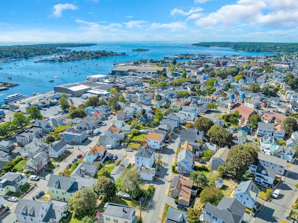24 Taylor Street, Unit 1 Gloucester, MA 01930 - Photo 6 of 29 a view of a city
