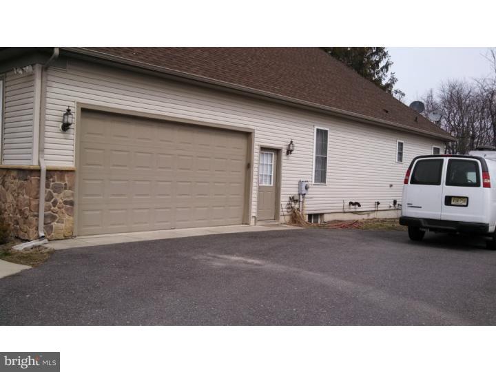 719 Aura Road Glassboro, NJ 08028 - Photo 16 of 16 Garage