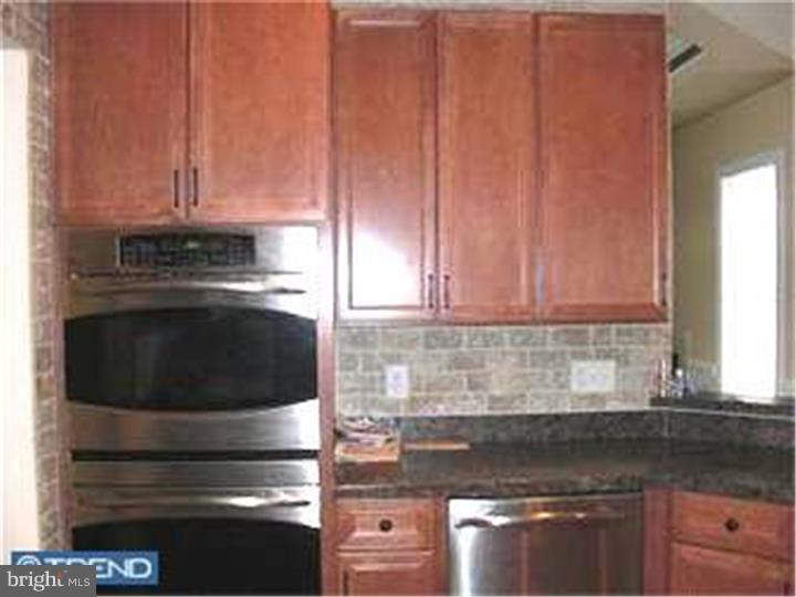 719 Aura Road Glassboro, NJ 08028 - Photo 3 of 16 Kitchen