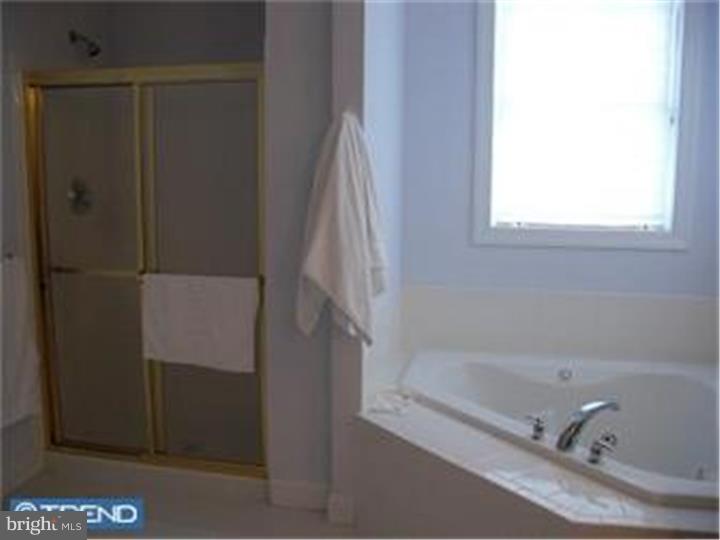 719 Aura Road Glassboro, NJ 08028 - Photo 10 of 16 Master Bathroom