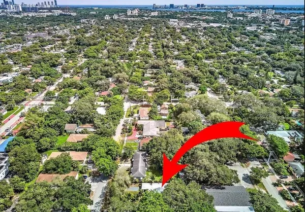 an aerial view of a houses