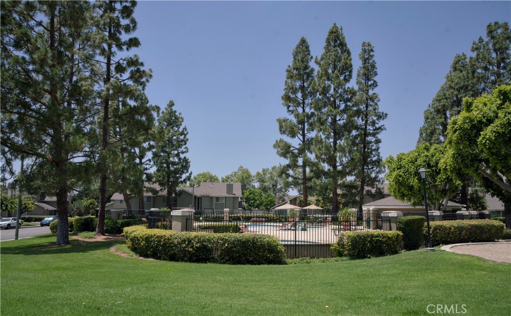 10 Raleigh Irvine, CA 92604 - Photo 25 of 28 a view of a garden with houses
