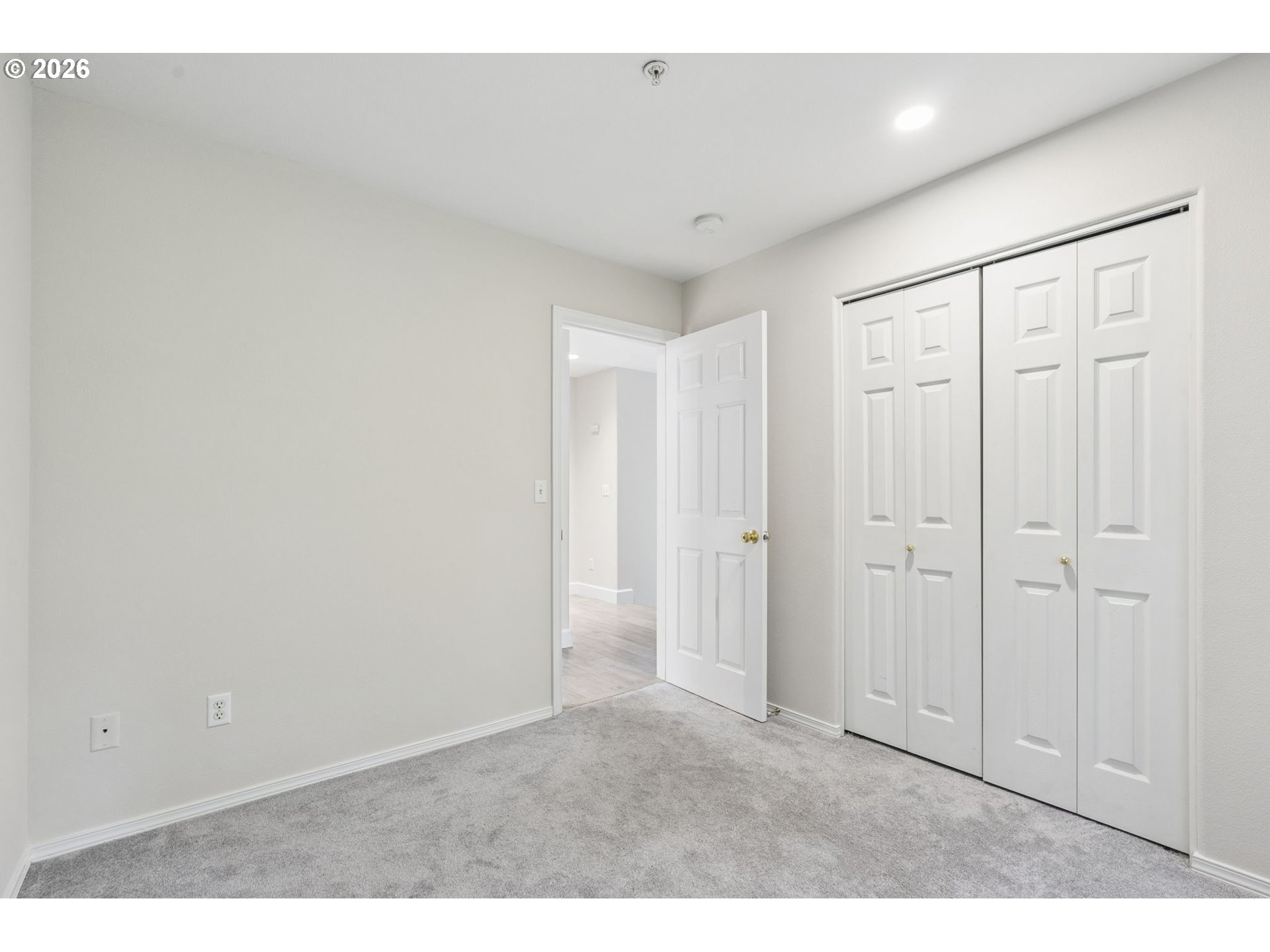 14172 Southwest Barrows Road, Unit 1 Portland, OR 97223 - Photo 28 of 38